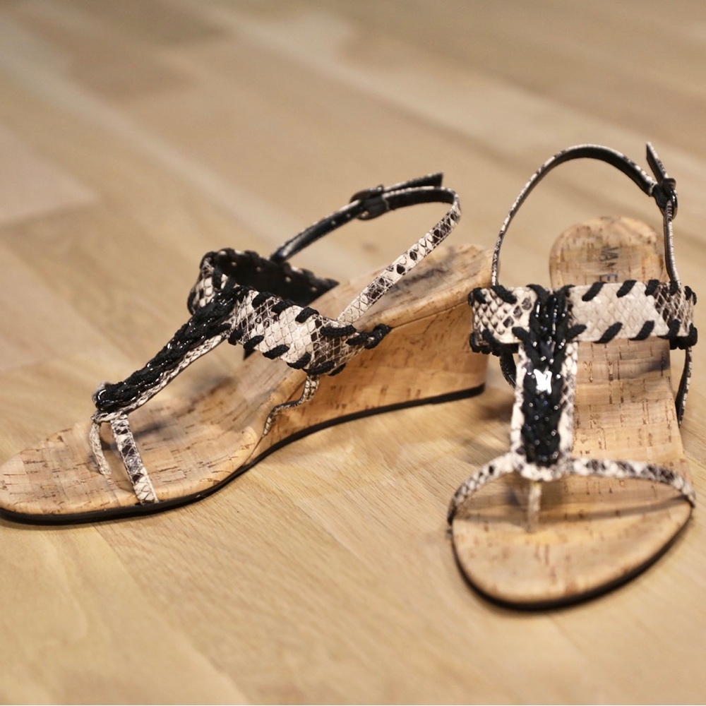 Vaneli snakeskin wedges women’s size 10.5